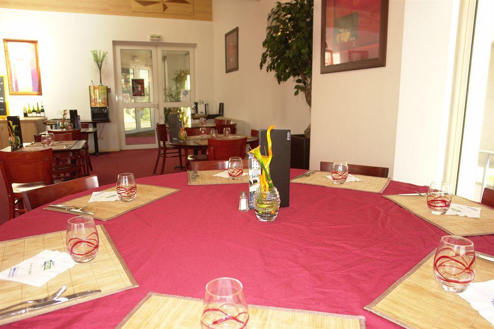 Brit Hotel Orleans St Jean De Braye - L'Antares Saint-Jean-de-Braye Dış mekan fotoğraf