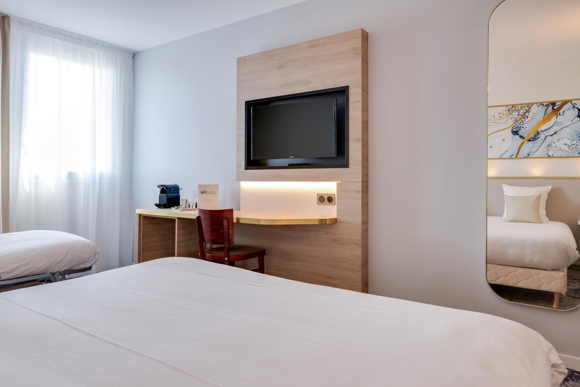 Brit Hotel Orleans St Jean De Braye - L'Antares Saint-Jean-de-Braye Dış mekan fotoğraf